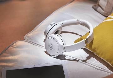 Audio-Technica stellt den drahtlosen Kopfhörer ATH-S220BT ...