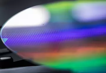 Präsident Bidens Regierung verbietet Intel, die ...