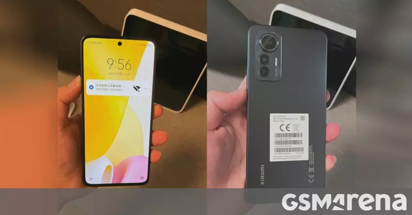 Xiaomi 12 Lite leckt in Live-Bildern mit flachem Rahmendesign