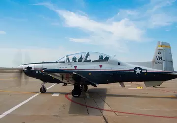 Die US-Luftwaffe wird 99 T-6 Texan ...