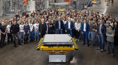 Der spanische Autohersteller Seat hat die ersten Batteriemuster für seine nächste Generation von Elektroautos produziert