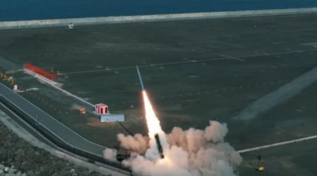Die Türkei testet erfolgreich die ballistische Rakete Tayfun, die nun 560 km weit fliegen kann