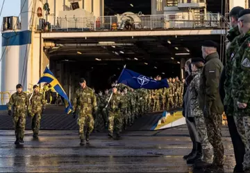 Schweden verlegt erstmals ein mechanisiertes Bataillon ...