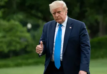 Twitch hat Trumps Konto vor den ...