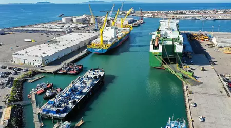 Ein US-Matrose verkaufte Blaupausen des Radarsystems der Kadena-Basis und andere Informationen der US-Marine für 15.000 Dollar an China