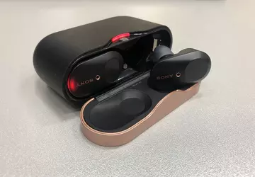 Sony WF-1000XM3 Test: True Wireless Smart ...