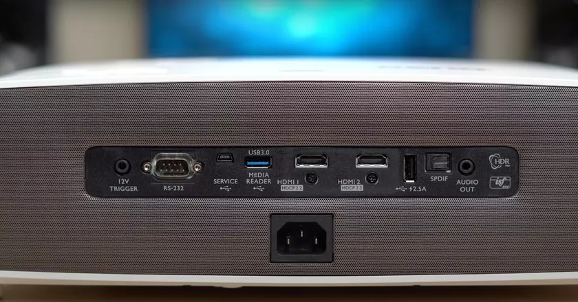 BenQ HT3550 4K Beamer für Heimkino