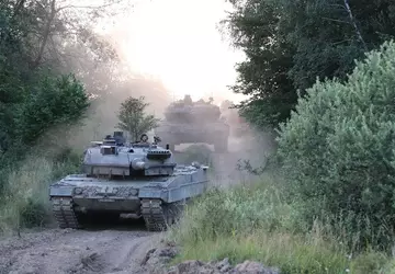 Litauen stellt erstes Panzerbataillon mit modernsten ...