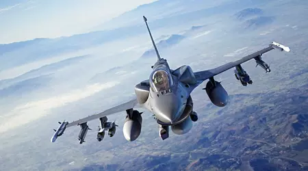 Offiziell: Die zweite Ladung dänischer F-16 Fighting Falcon-Kampfflugzeuge ist bereits in der Ukraine eingetroffen