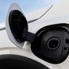 Teaserbild des Chevrolet Bolt 2027.