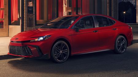 Toyota Camry 2026 für die USA: Nightshade-Version und neue Karosseriefarbe Dark Cosmos