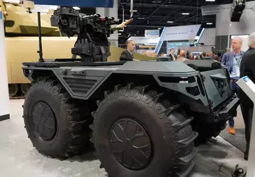 Rheinmetall stellt neuen mobilen Roboter Mission ...