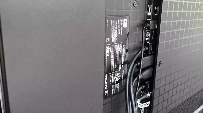 TCL QM8K Mini-LED-Fernseher für Netflix-Filme