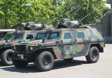 AFU setzt an der Front gepanzerte ...