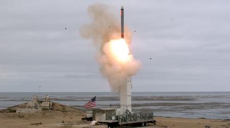 Japan beschleunigt den 1,6 Milliarden Dollar teuren Kauf von 400 US-Tomahawk-Marschflugkörpern mit einer Reichweite von 1.600 km