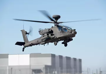 10-Milliarden-Dollar-Vertrag: Polen kauft 96 AH-64E-Apache-Kampfhubschrauber von ...