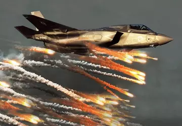 Die USA entsenden zusätzliche Flugzeuge und ...