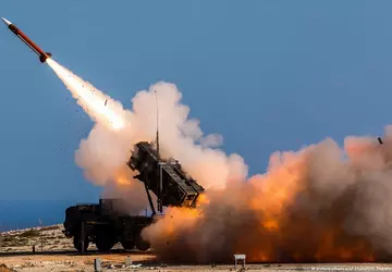 Raketen für Patriot SAMs und Leopard ...