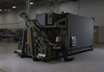 Northrop Grumman unterzeichnet Verträge im Wert ...