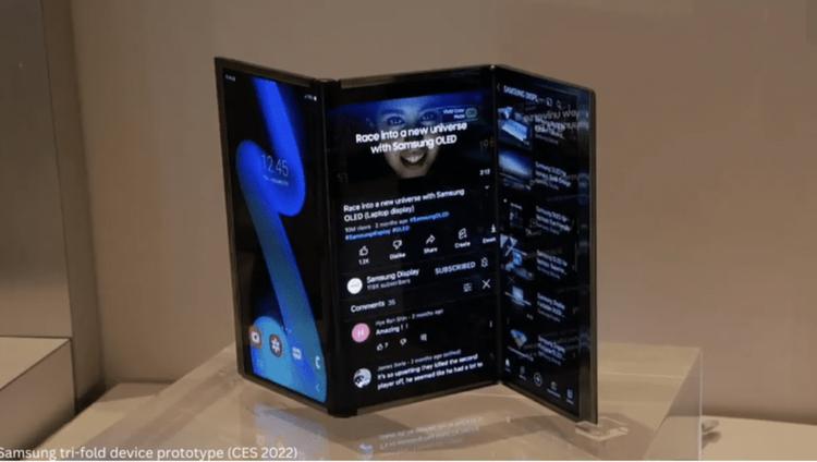 Das Samsung Galaxy G Fold könnte ...