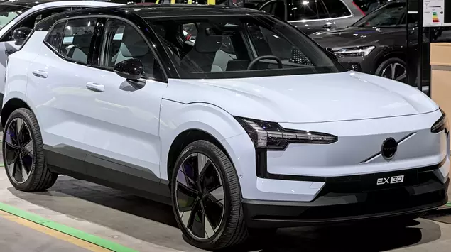 Volvo EX30 verlässt USA: Steigende Kosten ...