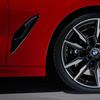 BMW M850i Edition M Heritage Karosserie auf der Messe