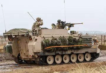 Die von den USA versprochenen gepanzerten ...