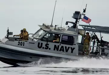 Die AFU erhielt 10-Meter-Boote des Typs ...