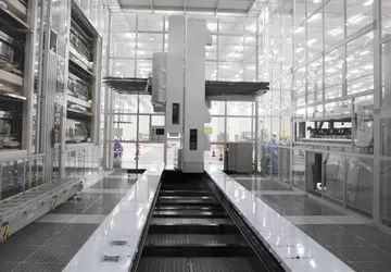 BOE ist aufgrund von Designänderungen beinahe ...