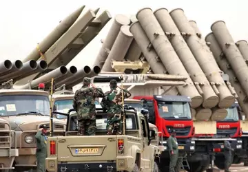 Sky News: Iran hat Fath-360-Raketen auf ...