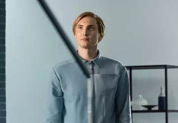 Technologie steigt auf: "The Witcher"-Star in ...