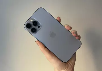 Das Debüt von No-Name und Anti-Premium ...