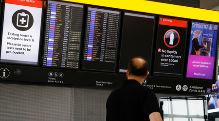 Groß angelegte Cyber-Attacke verursacht Verspätungen und Stornierungen an europäischen Flughäfen