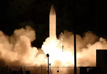 Die US-Hyperschallwaffe LRHW mit der Dark ...