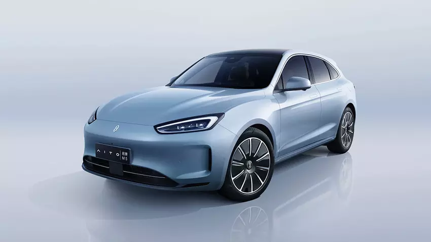 Huawei und SERES stellen 2023 das erste intelligente Auto vor