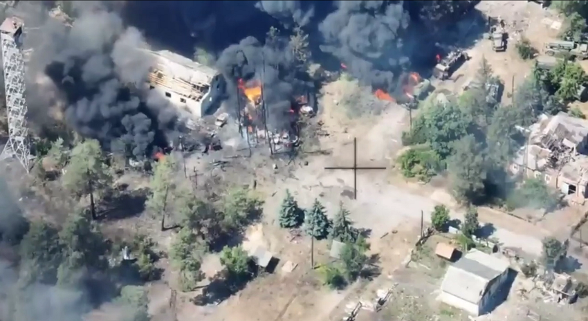 Ukrainische Fallschirmjäger zerstörten drei Uragan MLRS und andere russische Ausrüstung