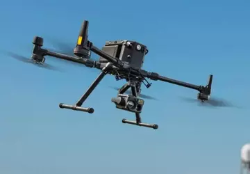 Ukrainisches Militär warf mit einer Drohne ...