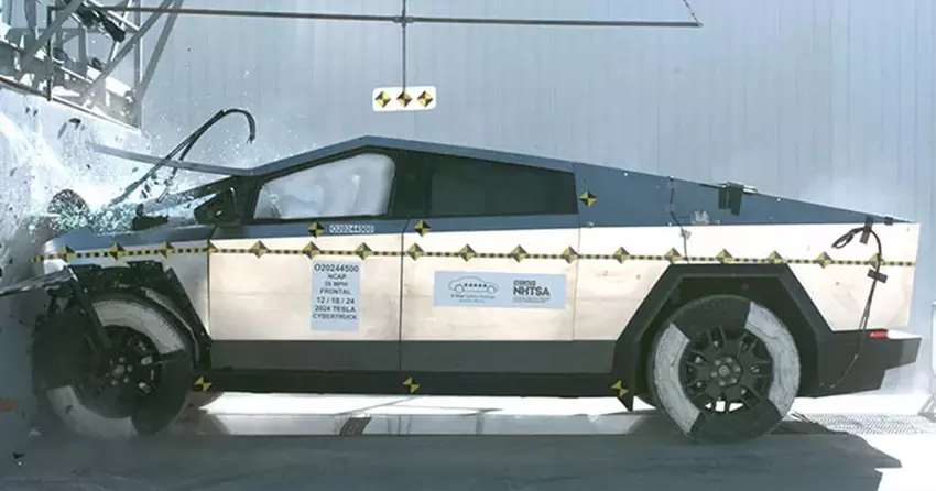 Tesla Cybertruck Crashtest: Elektro-Pickup erhält fünf NHTSA-Sterne