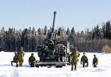 Estnisches Militär beginnt mit der Ausbildung ...