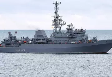 Unbekannte See-Kamikaze-Drohne greift das erste russische ...