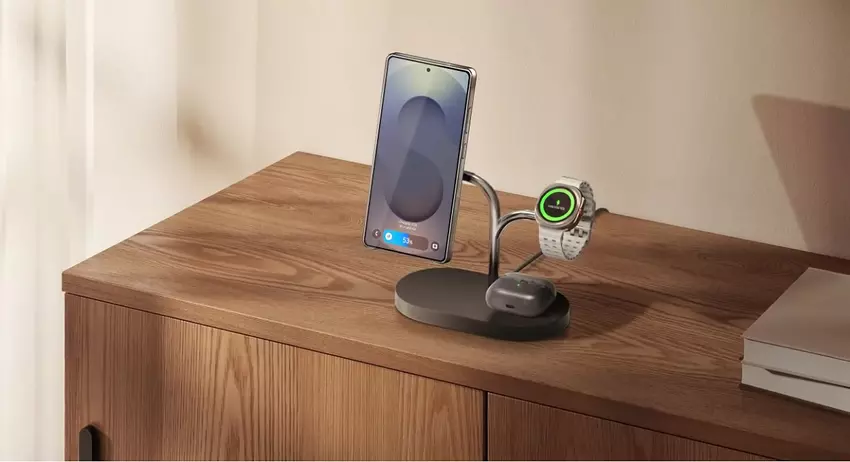 Samsung hat ein praktisches Qi2-Gerät auf den Markt gebracht, mit dem drei Galaxy-Geräte gleichzeitig kabellos aufgeladen werden können