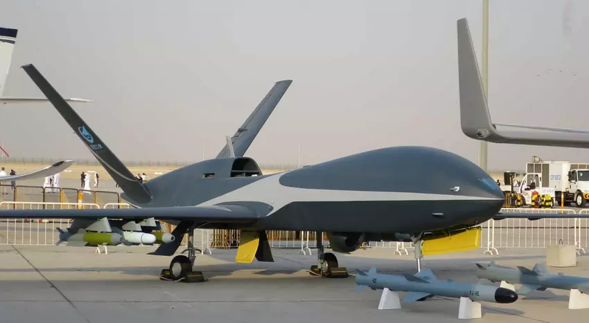 Chinas gigantische WZ-7 Soaring Dragon-Drohne mit einer Reisegeschwindigkeit von 750 km/h, die dem US-amerikanischen RQ-4 Global Hawk nachempfunden ist, ist in Taiwans Luftverteidigungsidentifikationszone eingedrungen