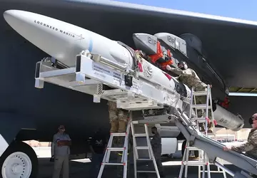 Die US-Luftwaffe könnte dem Hyperschallflugkörper AMG-183A ...