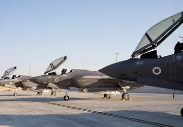 Israel hat drei weitere modifizierte F-35I ...