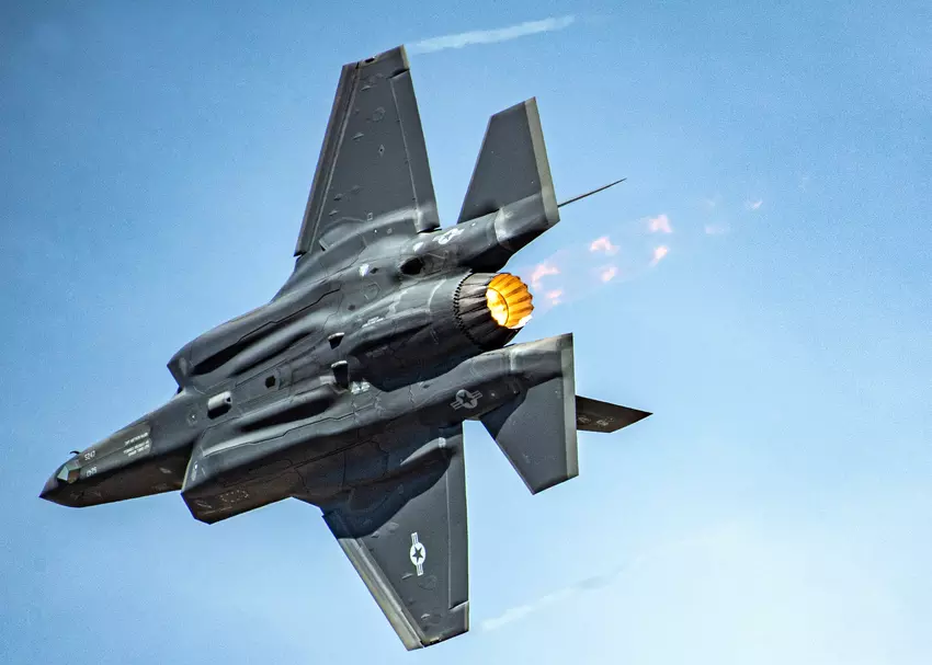Pratt & Whitney erhält weitere 75 Millionen Dollar für die Modernisierung des Triebwerks F135 für das Kampfflugzeug F-35 Lightning II