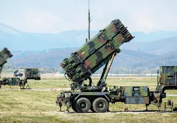 Patriot SAM-Batterie, Raketen für NASAMS und ...