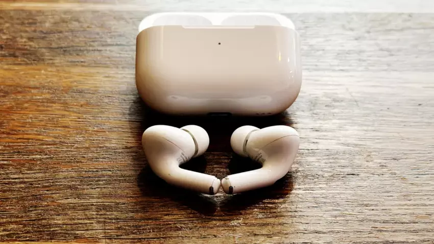 Apple AirPods Pro (2. Generation) Ohrhörer für den täglichen Pendelverkehr