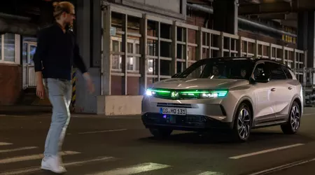 Opel zeigte Lichtkommunikation mit KI für unbemannte Fahrzeuge