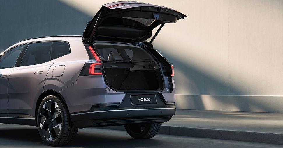 Volvo XC70 - ein neuer Standard in Hybridfahrzeugen Volvo XC70 - ein neuer Standard in Hybridfahrzeugen