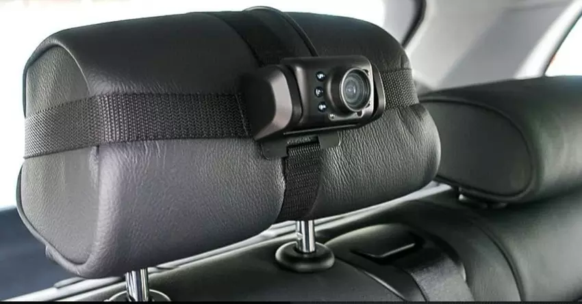 Yada Baby Überwachung im Auto